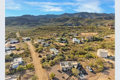 33665 S Incline Drive, Black Canyon City, AZ 85324 - Photo 34
