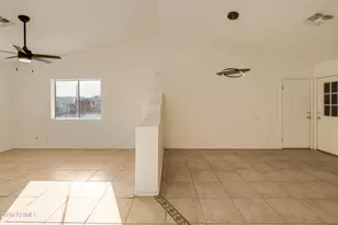 33665 S Incline Dr, Black Canyon City, AZ 85324 - Photo 32