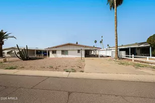 1642 S 77th St, Mesa, AZ 85209 - Photo 2