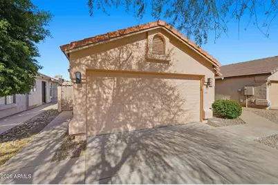 4716 E Lone Cactus Drive, Phoenix, AZ 85050 - Photo 2