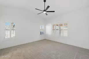 4716 E Lone Cactus Dr, Phoenix, AZ 85050 - Photo 16