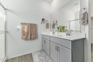 13099 N 146th Dr, Surprise, AZ 85379 - Photo 12