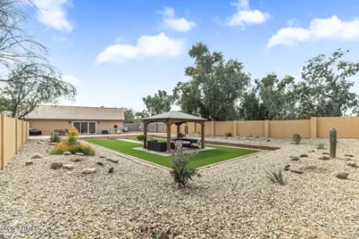 8830 N 20th Drive, Phoenix, AZ 85021 - Photo 32