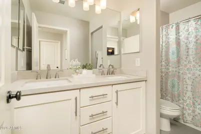 23031 N 43rd Place, Phoenix, AZ 85050 - Photo 20