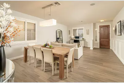 23031 N 43rd Place, Phoenix, AZ 85050 - Photo 4