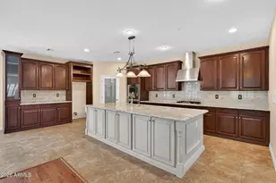 5707 W Robb Ln, Glendale, AZ 85310 - Photo 6