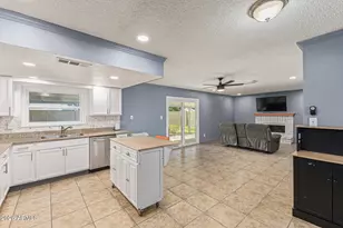 4127 W Danbury Dr, Glendale, AZ 85308 - Photo 8