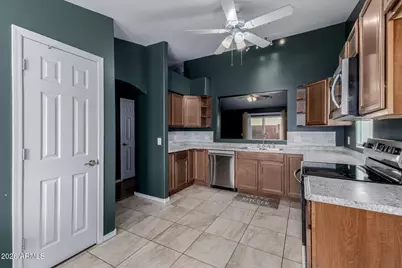 8520 W Palm Lane #1091, Phoenix, AZ 85037 - Photo 12