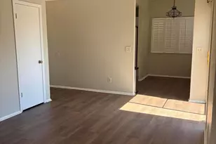 930 N Mesa Dr, Mesa, AZ 85201 - Photo 4