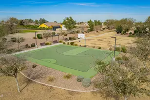 1966 E Indian Wells Dr, Gilbert, AZ 85298 - Photo 54