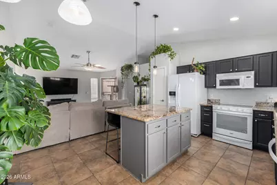 18631 N 5th Drive, Phoenix, AZ 85027 - Photo 10