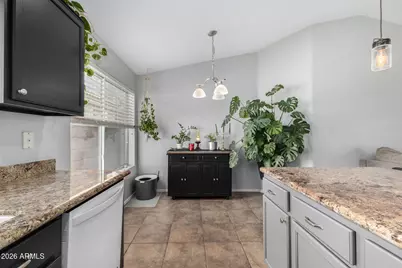 18631 N 5th Drive, Phoenix, AZ 85027 - Photo 12