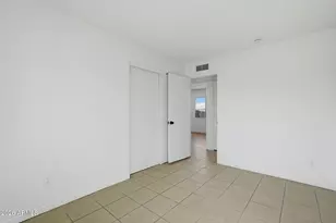 2012 W Romley Rd, Phoenix, AZ 85041 - Photo 26