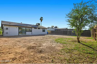 2012 W Romley Road, Phoenix, AZ 85041 - Photo 32