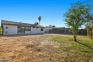 2012 W Romley Rd, Phoenix, AZ 85041 - Photo 32