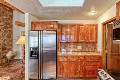 1366 E Cottonwood Lane, Huachuca City, AZ 85616 - Photo 16