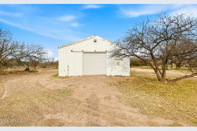 1366 E Cottonwood Lane, Huachuca City, AZ 85616 - Photo 34