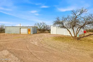 1366 E Cottonwood Ln, Huachuca City, AZ 85616 - Photo 40