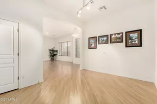 1203 E Kramer Cir, Mesa, AZ 85203 - Photo 10