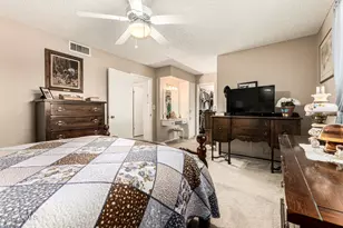 10422 W Roundelay Cir, Sun City, AZ 85351 - Photo 20