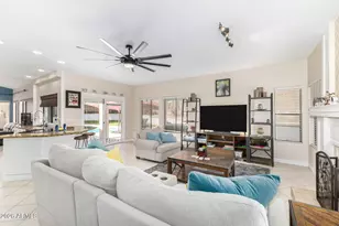 3911 E Shannon St, Phoenix, AZ 85044 - Photo 16