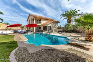 3911 E Shannon St, Phoenix, AZ 85044 - Photo 2