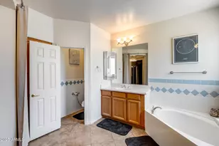 7604 N 87th Dr, Glendale, AZ 85305 - Photo 32