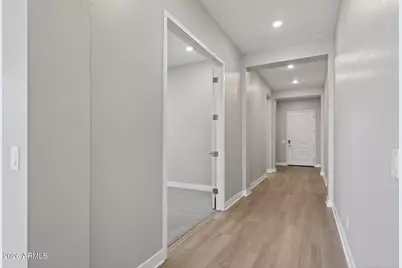 15660 W Voltaire Street, Surprise, AZ 85379 - Photo 24