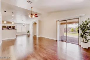 22006 N 34th Ln, Phoenix, AZ 85027 - Photo 2