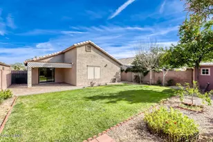 22006 N 34th Ln, Phoenix, AZ 85027 - Photo 16