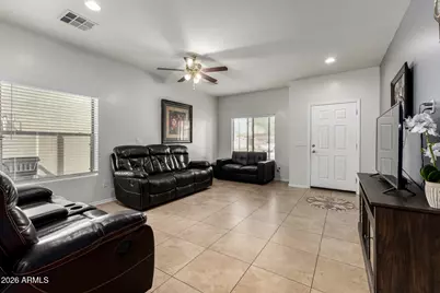 10037 W Chipman Road, Tolleson, AZ 85353 - Photo 8