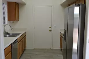 445 E Osage Ave, Apache Junction, AZ 85119 - Photo 8