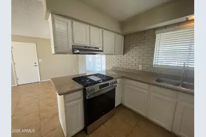 5337 W Berkeley Road, Phoenix, AZ 85035 - Photo 8