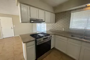 5337 W Berkeley Rd, Phoenix, AZ 85035 - Photo 8