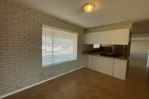 5337 W Berkeley Rd, Phoenix, AZ 85035 - Photo 10