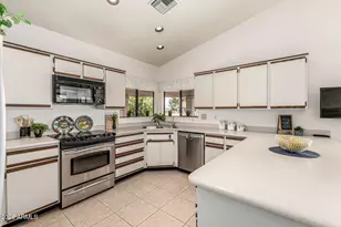 11001 E Chestnut Dr, Sun Lakes, AZ 85248 - Photo 24