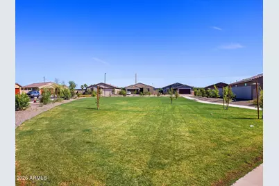 4183 W Erik Lane, San Tan Valley, AZ 85144 - Photo 32