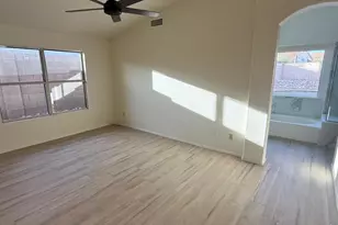 4448 E Verbena Dr, Phoenix, AZ 85044 - Photo 12