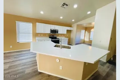 8521 W Watkins Street S, Tolleson, AZ 85353 - Photo 14