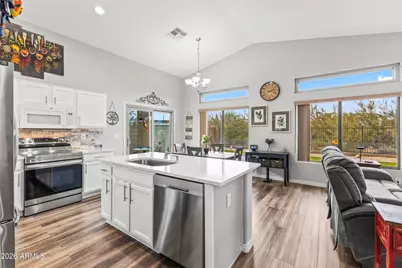 40040 N Courage Way, Anthem, AZ 85086 - Photo 4