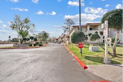 10610 S 48th Street #2098, Phoenix, AZ 85044 - Photo 32