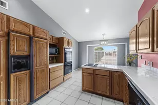 14234 S Country Club Way, Arizona City, AZ 85123 - Photo 10