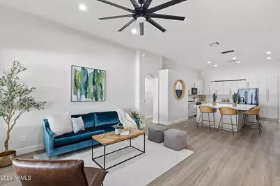 7908 W Rose Garden Lane, Peoria, AZ 85382 - Photo 8