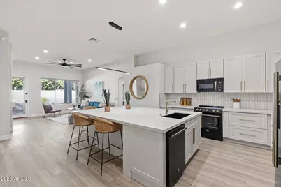 7908 W Rose Garden Lane, Peoria, AZ 85382 - Photo 6