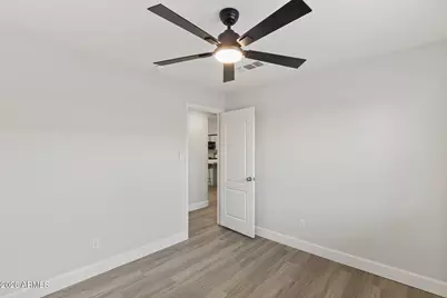 7908 W Rose Garden Lane, Peoria, AZ 85382 - Photo 34