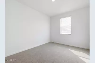 4186 W Erik Lane, San Tan Valley, AZ 85144 - Photo 4