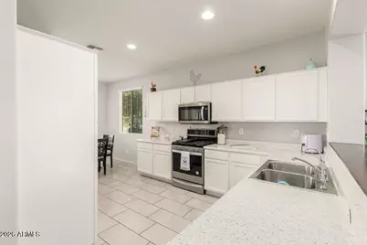 74 S 190th Lane, Buckeye, AZ 85326 - Photo 8