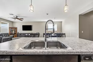 17997 W Louise Dr, Surprise, AZ 85387 - Photo 12