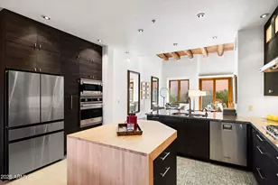 6711 E Camelback Rd, Scottsdale, AZ 85251 - Photo 8