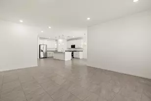 37445 W San Ildefanso Ave, Maricopa, AZ 85138 - Photo 16